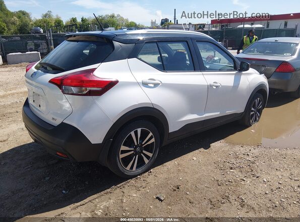 3N1CP5CU7JL540649 2018 NISSAN KICKS White 