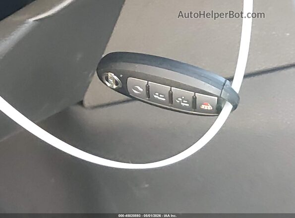 3N1CP5CU7JL540649 2018 NISSAN KICKS White 