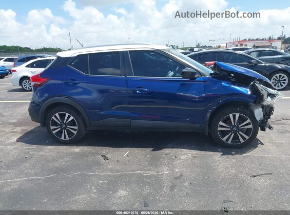 3N1CP5CU7JL542885 2018 NISSAN KICKS Blue Սալոնի 360 աստիճան տեսք