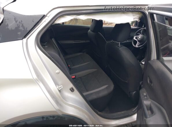 3N1CP5CU7KL566105 2019 NISSAN KICKS Silver VIN կոդի պիտակի տեսք