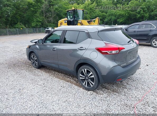 3N1CP5CU8JL512388 2018 NISSAN KICKS Серый Задняя левая четверть