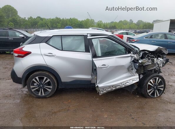 3N1CP5CU9KL541576 2019 NISSAN KICKS Silver Vista del cuadro de instrumentos