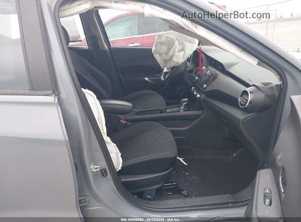 3N1CP5CV0PL545094 2023 NISSAN KICKS Light Blue Вид салону спереду