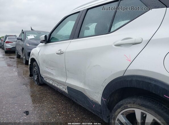 3N1CP5CV0PL569332 2023 NISSAN KICKS White 