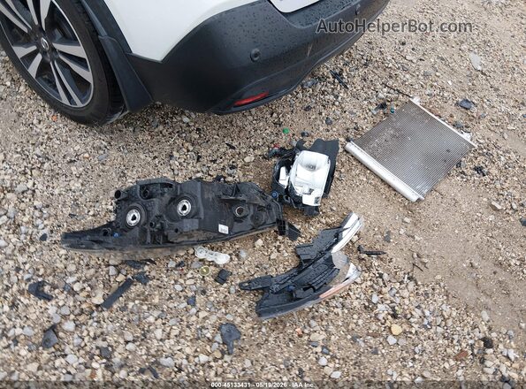 3N1CP5CV2LL577426 2020 NISSAN KICKS Белый Вид щитка приборов