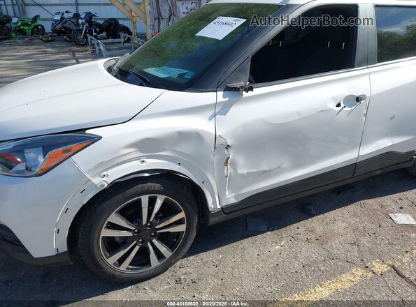 3N1CP5CV4LL476324 2020 NISSAN KICKS White 