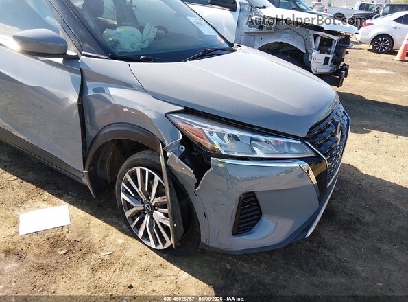 3N1CP5CV4NL505839 2022 NISSAN KICKS Gray Widok z przodu