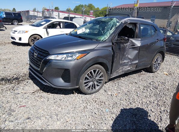3N1CP5CV4RL504566 2024 NISSAN KICKS Gray Առջևի ձախ երեք քառորդ տեսարան