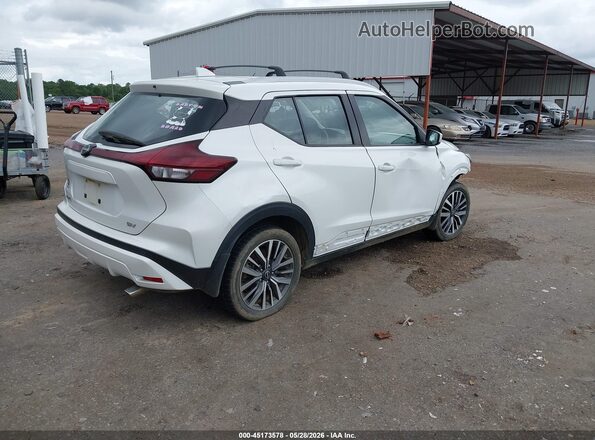3N1CP5CV7NL486770 2022 NISSAN KICKS Белый Задняя правая четверть