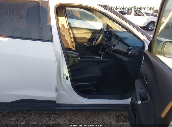 3N1CP5CV9ML537149 2021 NISSAN KICKS White Вид салону спереду