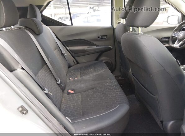 3N1CP5CVXML564277 2021 NISSAN KICKS Gray VIN կոդի պիտակի տեսք
