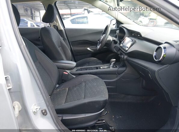 3N1CP5CVXML564277 2021 NISSAN KICKS Gray Սալոնի դիմացի տեսք