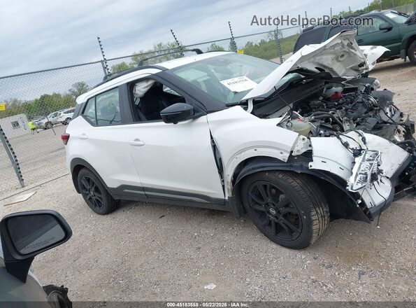 3N1CP5DV0ML558759 2021 NISSAN KICKS White Սալոնի հետևի տեսք