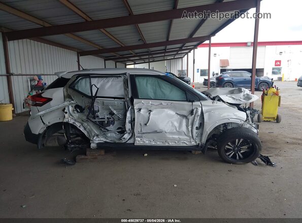 3N1CP5DV1LL485111 2020 NISSAN KICKS White უკანა სალონის ხედი