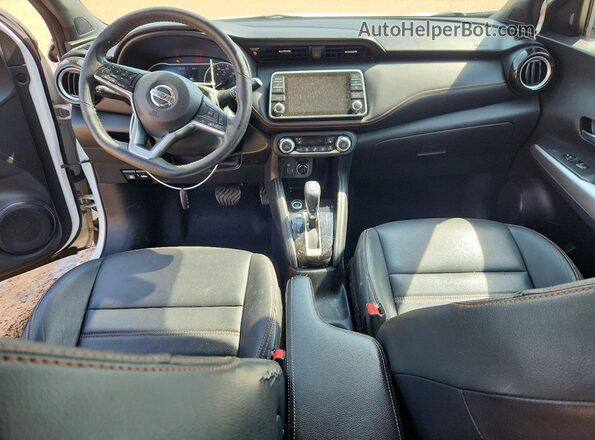 3N1CP5DV1LL551740 2020 NISSAN KICKS White წინა პანელის ხედი
