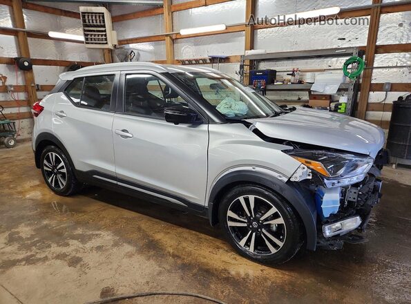 3N1CP5DV1LL563693 2020 NISSAN KICKS Silver 