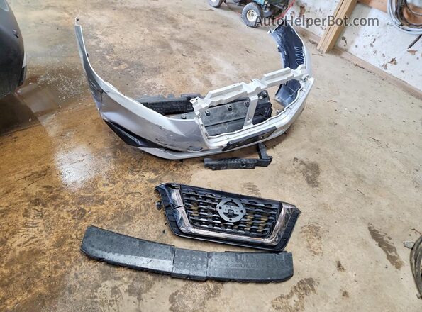 3N1CP5DV1LL563693 2020 NISSAN KICKS Silver 