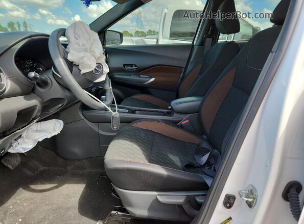 3N1CP5DV1PL482313 2023 NISSAN KICKS White 