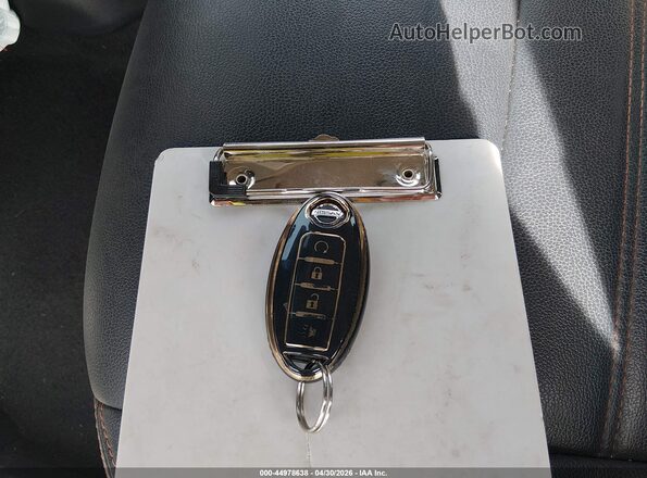 3N1CP5DV7LL527653 2020 NISSAN KICKS Белый 
