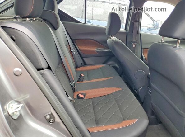 3N1CP5DV8LL554411 2020 NISSAN KICKS Gray უკანა სავარძლების ხედი