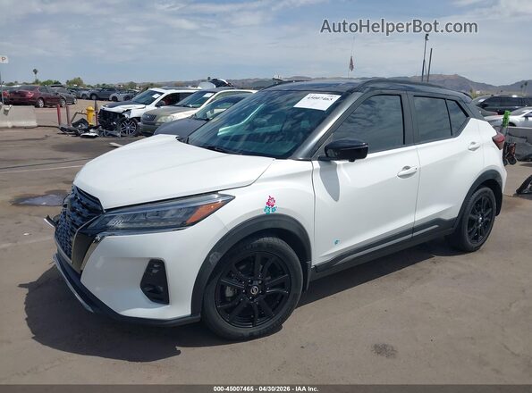 3N1CP5DV8ML477718 2021 NISSAN KICKS White წინა მარცხენა ხედი სამი მეოთხედიდან