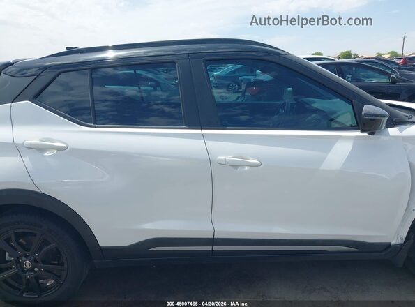 3N1CP5DV8ML477718 2021 NISSAN KICKS White უკანა სალონის ხედი