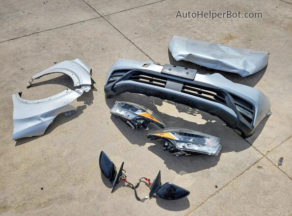 3N1CP5DV9LL507839 2020 NISSAN KICKS Silver 