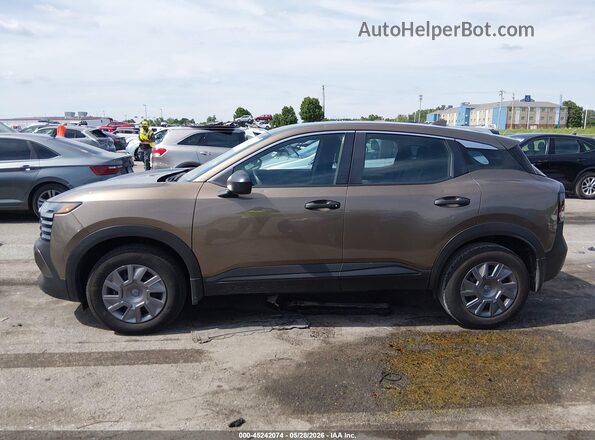 3N8AP6BA4SL319615 2025 NISSAN KICKS Gold Vista interior de 360 grados