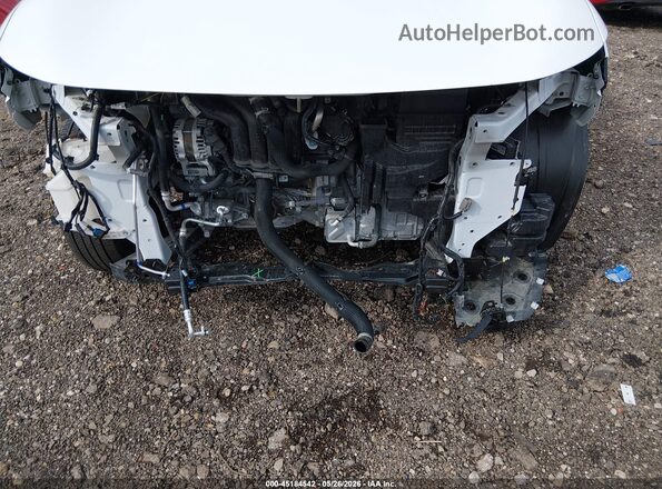 3N8AP6BB0SL324917 2025 NISSAN KICKS White Front view