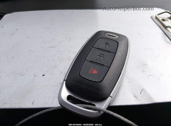 3N8AP6BB0SL324917 2025 NISSAN KICKS White Dashboard view