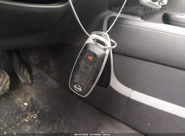 3N8AP6BB9SL383285 2025 NISSAN KICKS Gray Вид панелі приладів
