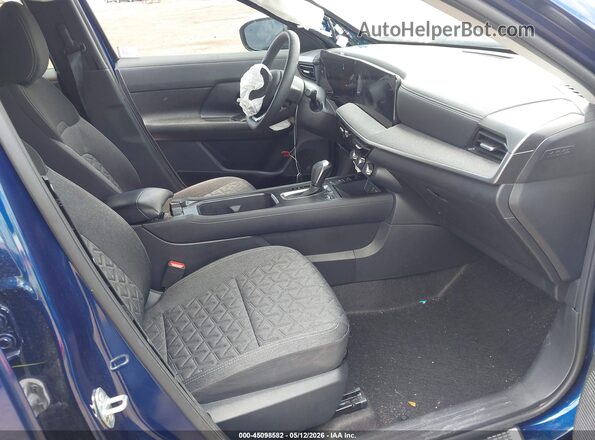 3N8AP6CA1SL398823 2025 NISSAN KICKS Blue Front interior view