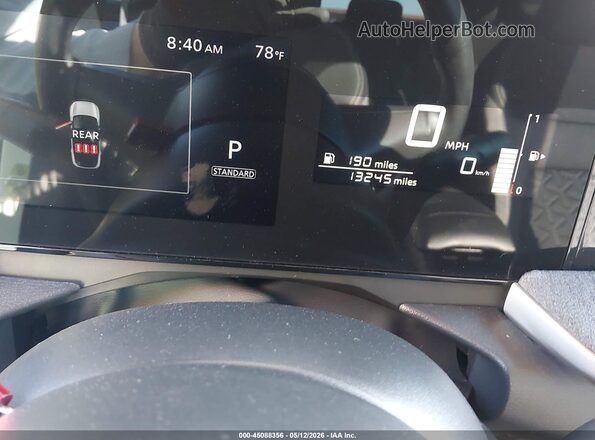 3N8AP6CA2SL393873 2025 NISSAN KICKS White Vista de los asientos traseros