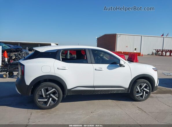 3N8AP6CA2SL393873 2025 NISSAN KICKS White Vista interior trasera