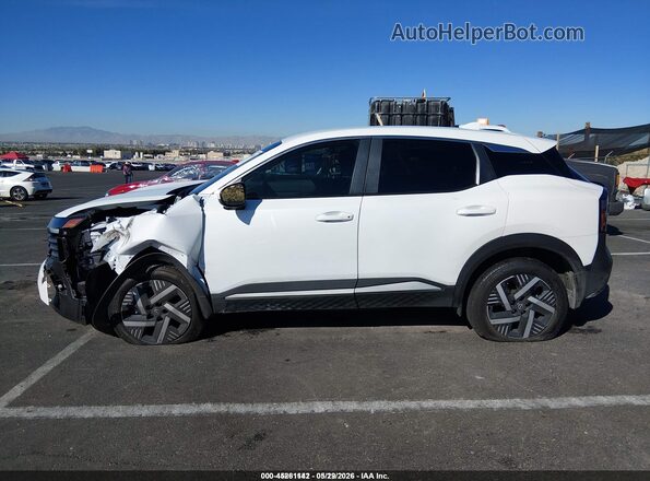 3N8AP6CA2SL425589 2025 NISSAN KICKS White Vista interior de 360 grados