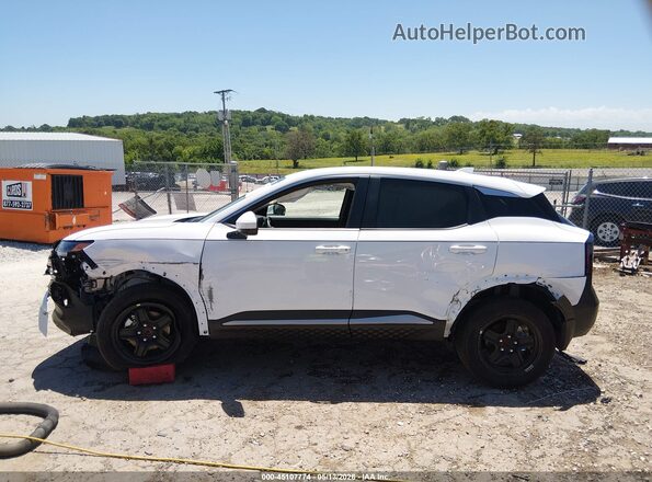 3N8AP6CA6SL435199 2025 NISSAN KICKS White Vista interior de 360 grados
