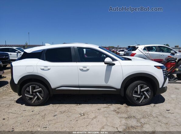 3N8AP6CA6SL435199 2025 NISSAN KICKS White Vista interior trasera