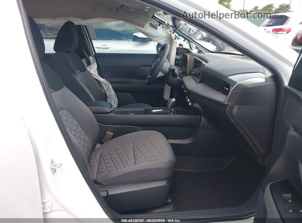 3N8AP6CA8SL331863 2025 NISSAN KICKS White Vista interior delantera