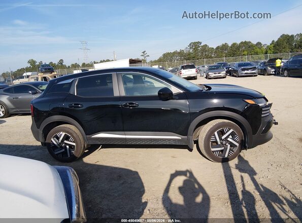 3N8AP6CA8SL434068 2025 NISSAN KICKS Black Vista interior trasera