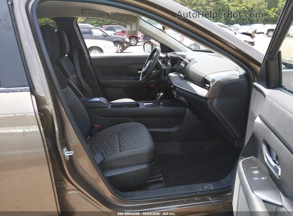 3N8AP6CAXSL395502 2025 NISSAN KICKS Gold Front interior view