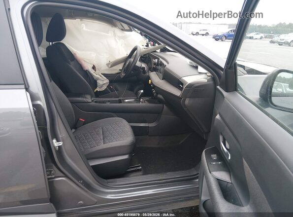 3N8AP6CAXSL417739 2025 NISSAN KICKS Серый Вид салона спереди