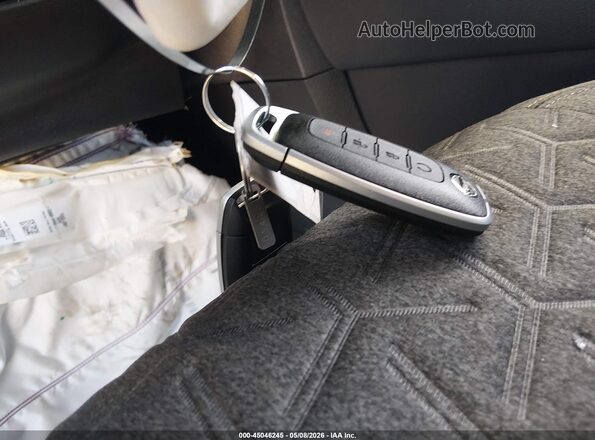 3N8AP6CB5TL329188 2026 NISSAN KICKS Blue Առջևի վահանակի տեսք