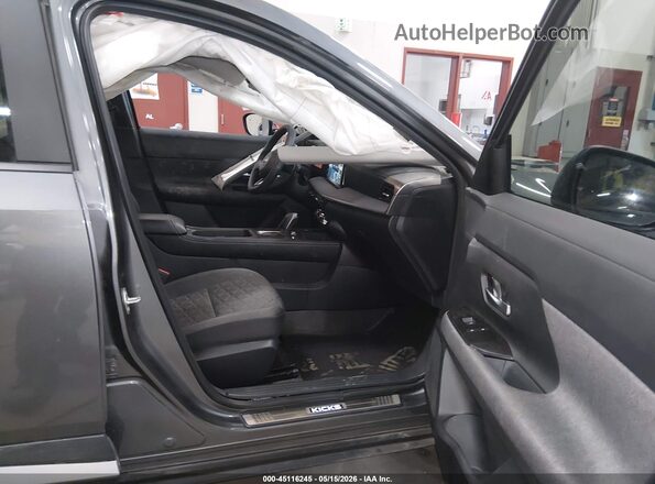 3N8AP6CB6SL358150 2025 NISSAN KICKS Gray Вид салону спереду