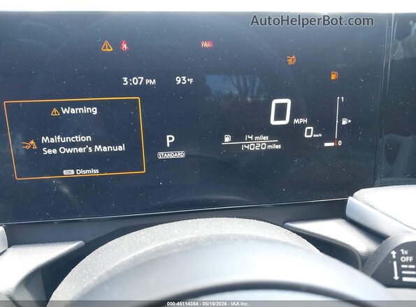 3N8AP6CB8TL323630 2026 NISSAN KICKS Red Widok tylnych siedzeń