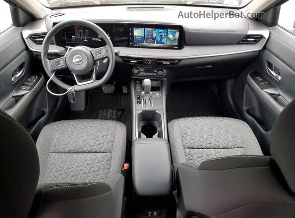 3N8AP6CBXTL330076 2026 NISSAN KICKS Black Dashboard view