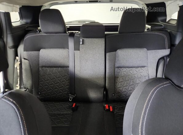 3N8AP6CBXTL389516 2026 NISSAN KICKS White 