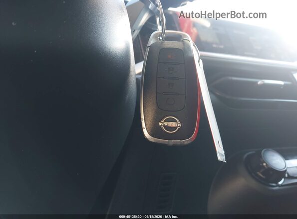 3N8AP6CE3TL312187 2026 NISSAN KICKS Gray წინა პანელის ხედი
