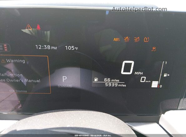 3N8AP6CE3TL367139 2026 NISSAN KICKS White Vista de los asientos traseros