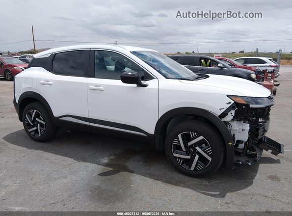 3N8AP6CE6TL324463 2026 NISSAN KICKS White Սալոնի 360 աստիճան տեսք