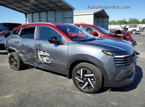3N8AP6CE7TL318381 2026 NISSAN KICKS Two Tone Delantero derecho